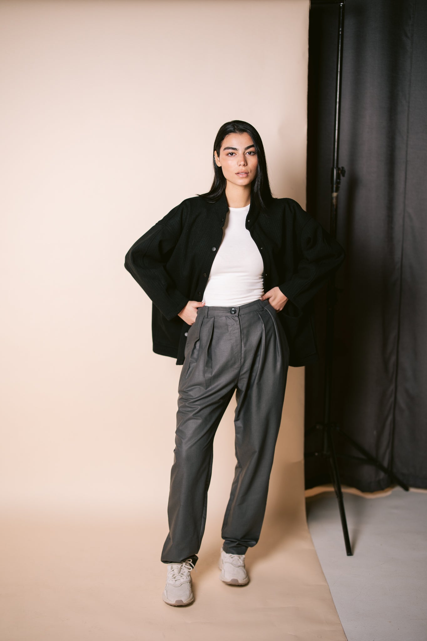 Straight Tailored Trousers - Gray
