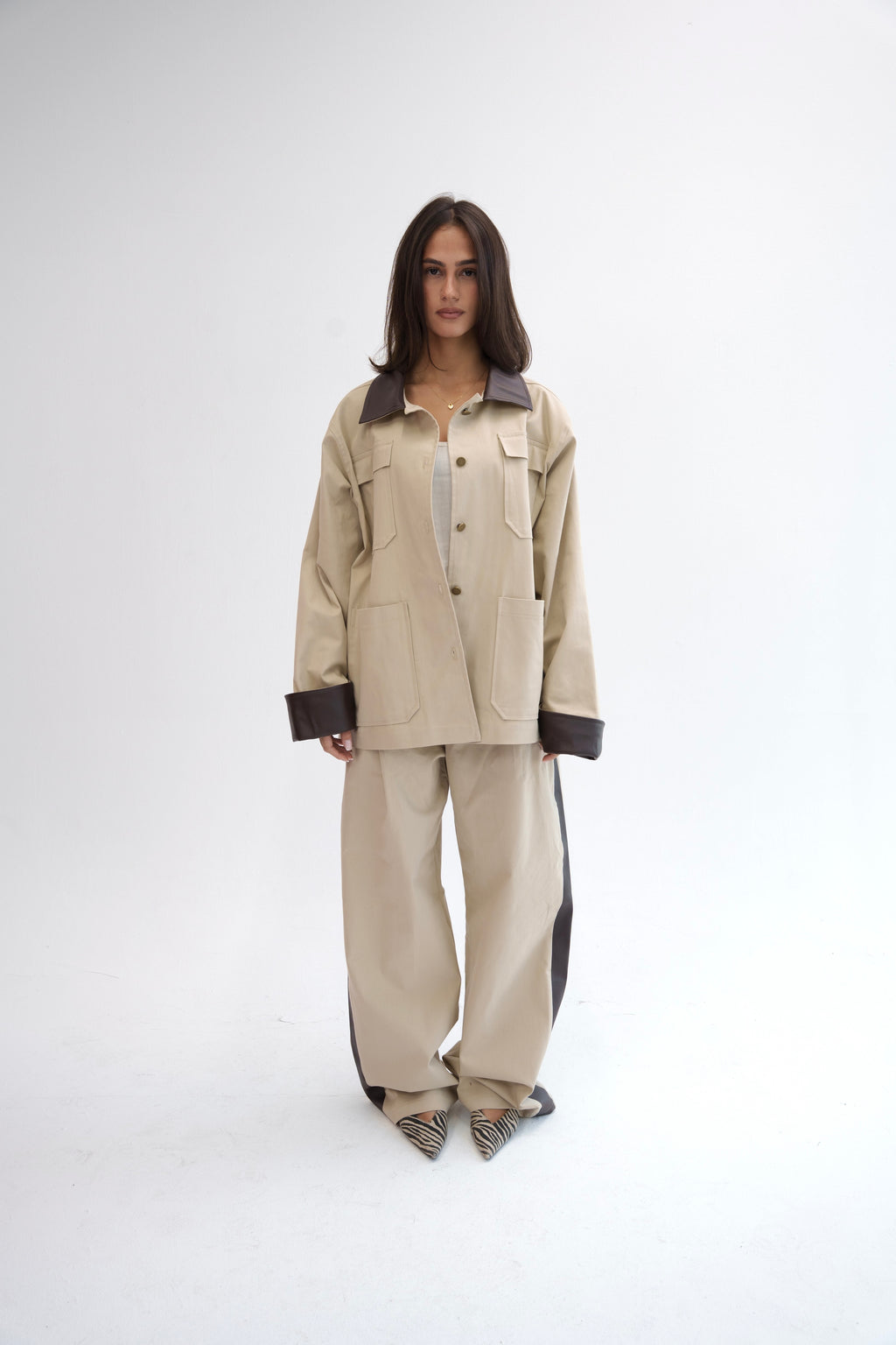 The Contrast Jacket - Beige