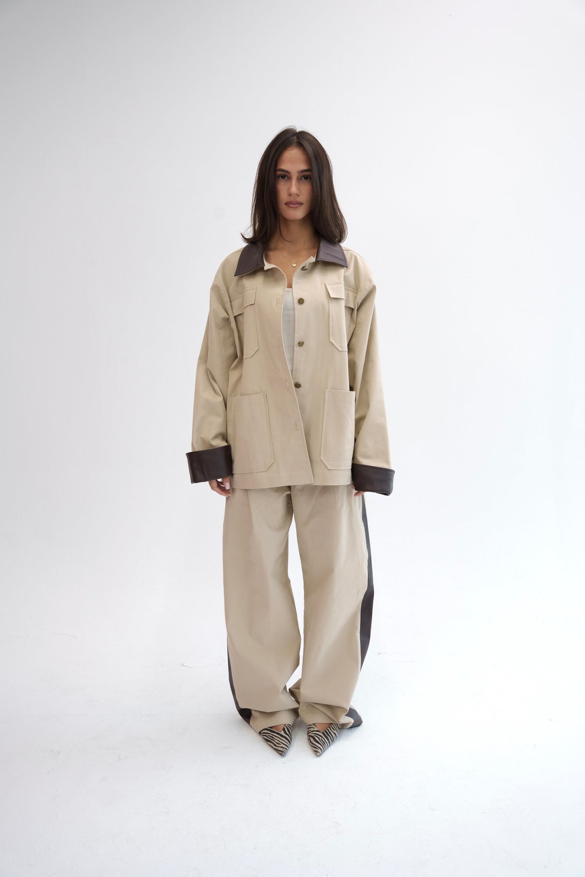 The Contrast Jacket - Beige