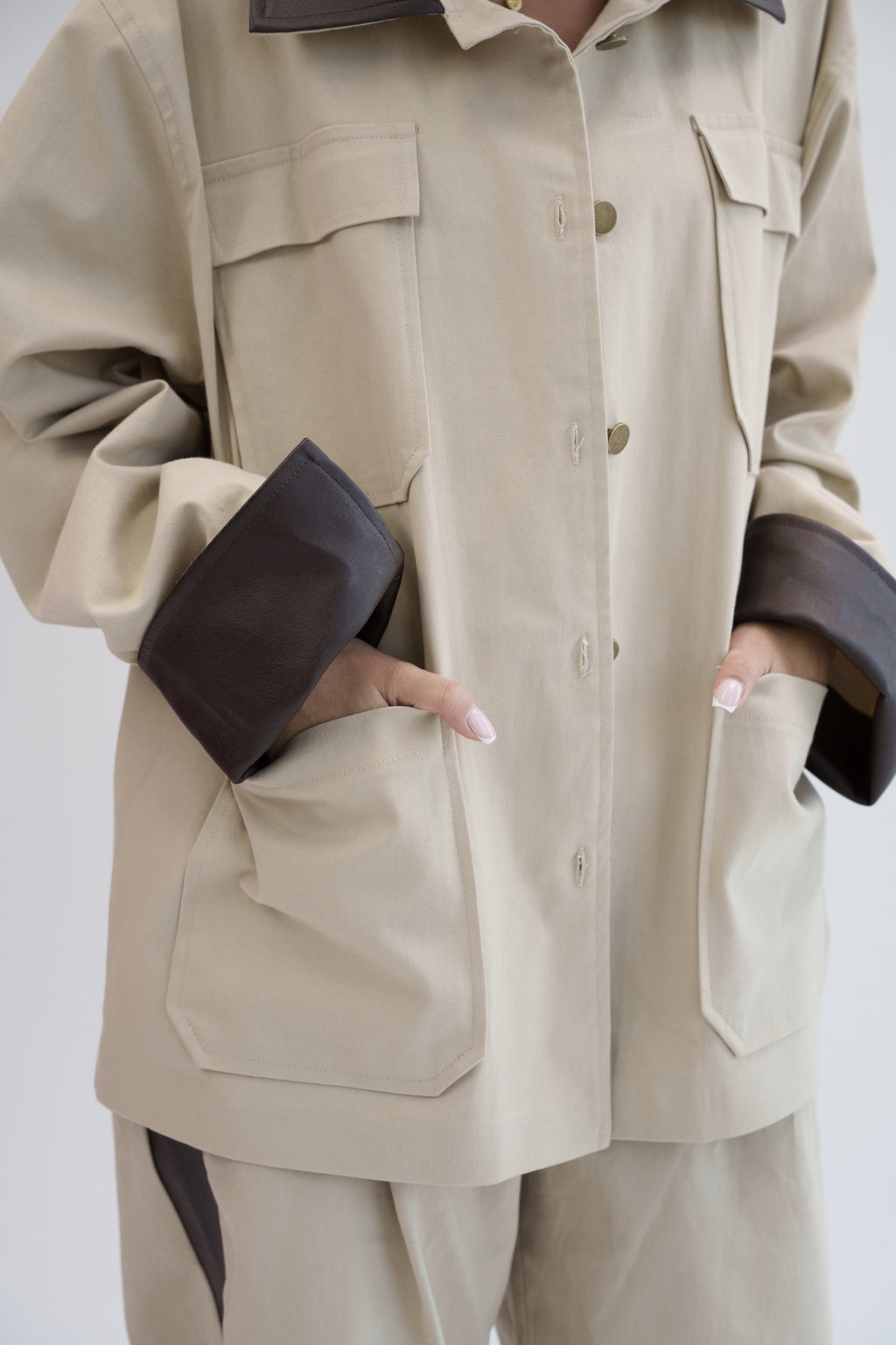 The Contrast Jacket - Beige