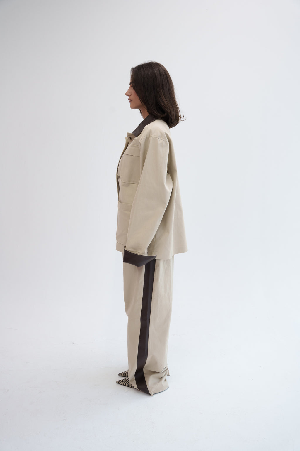 The Contrast Jacket - Beige