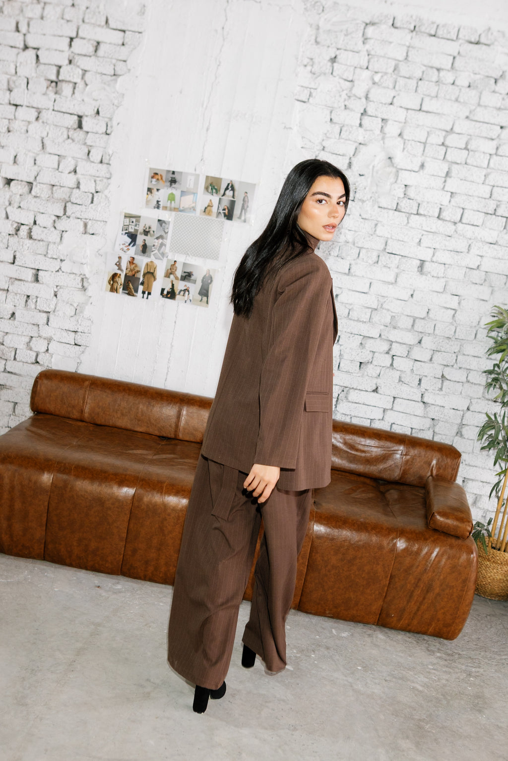 The Empire Set - Brown