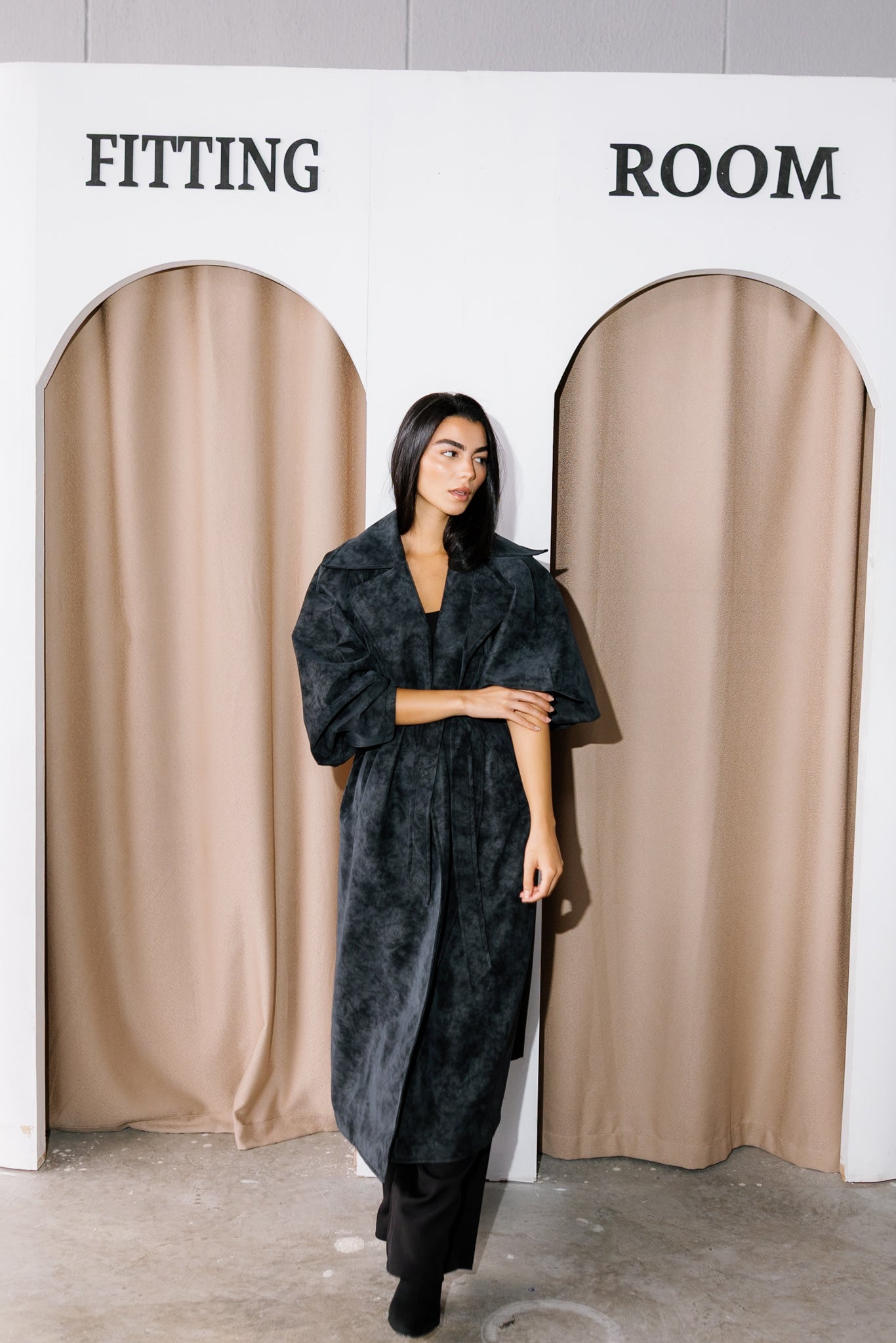 The Rebel Coat - Black