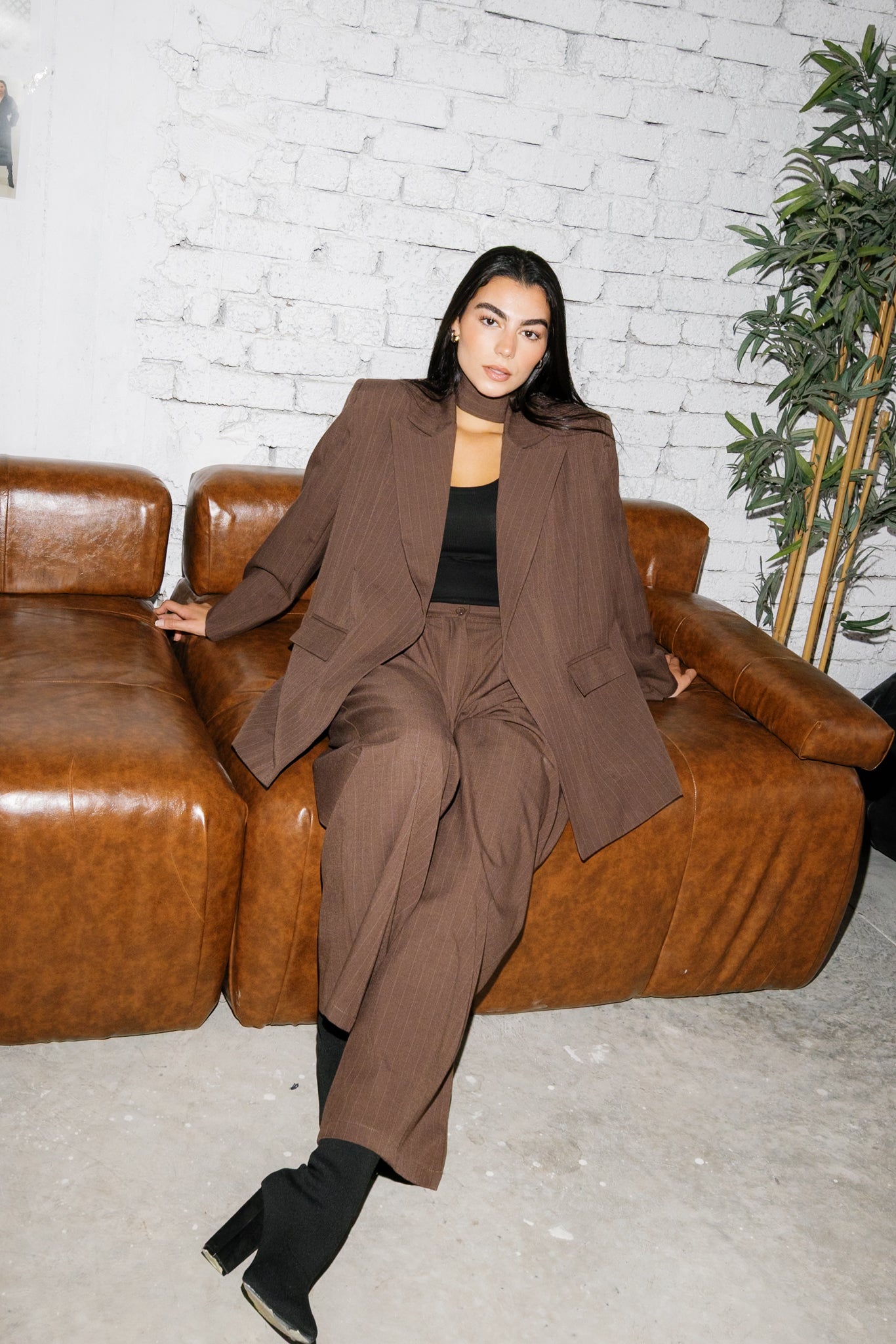 The Empire Set - Brown