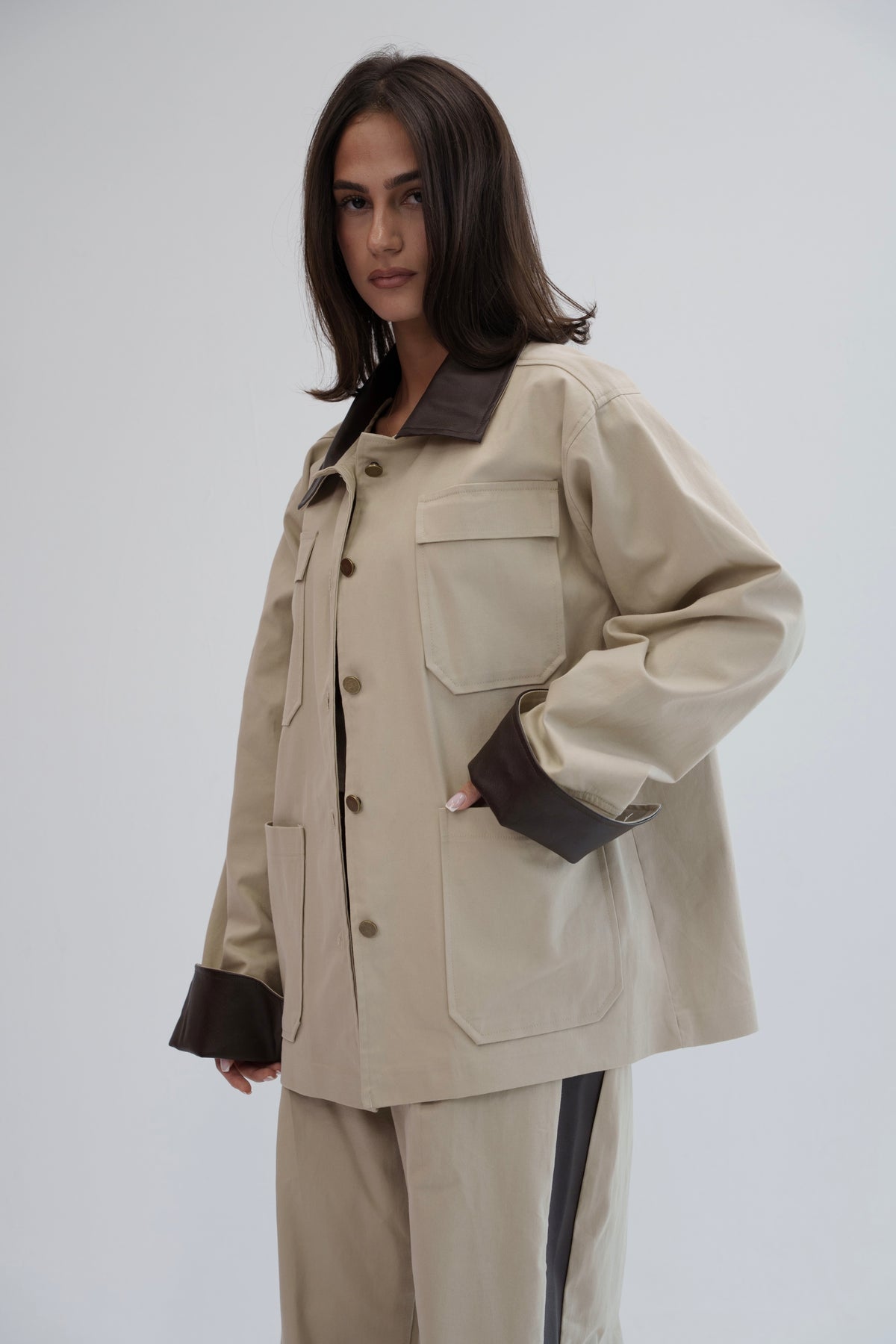 The Contrast Jacket - Beige