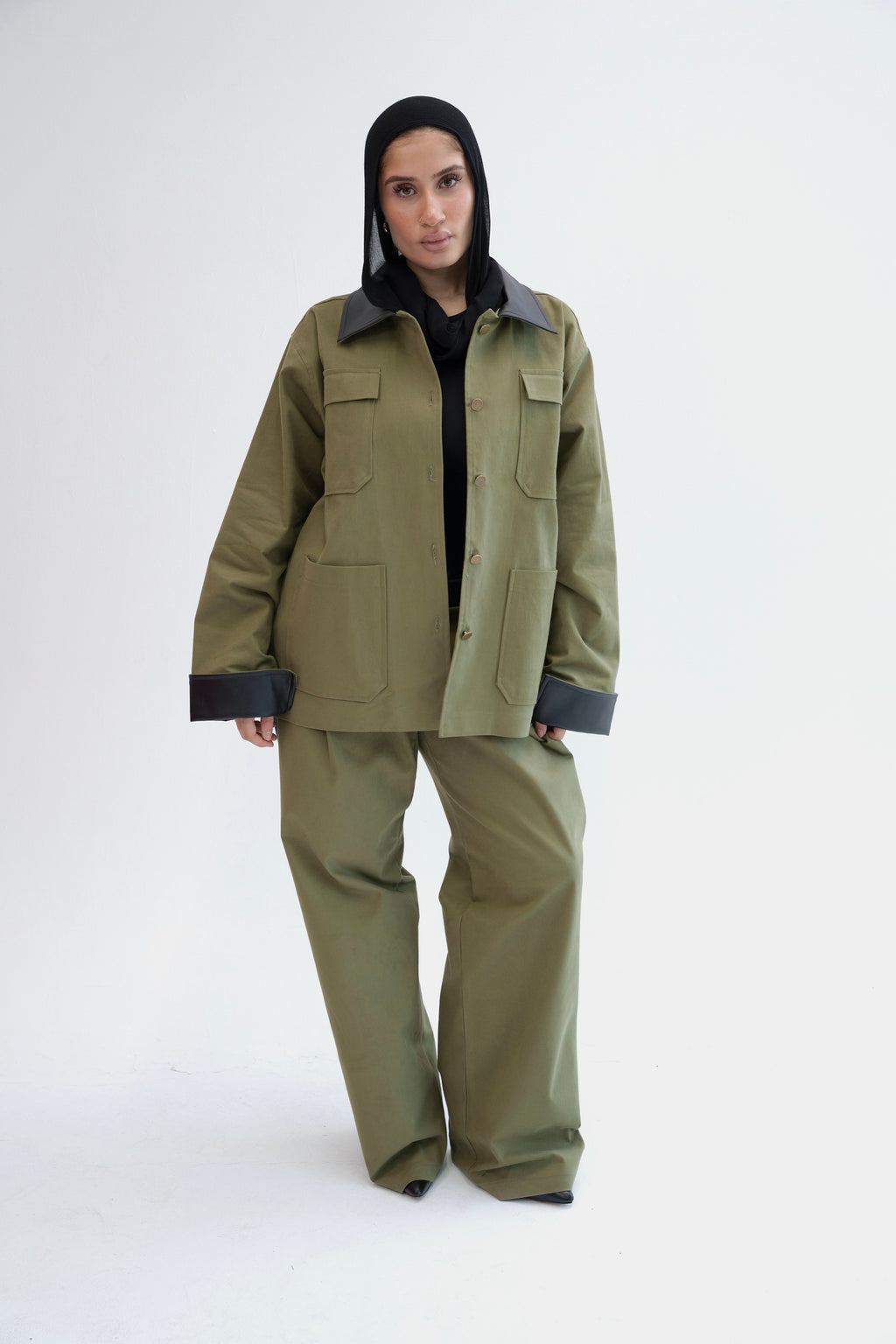 The Contrast Jacket - Army