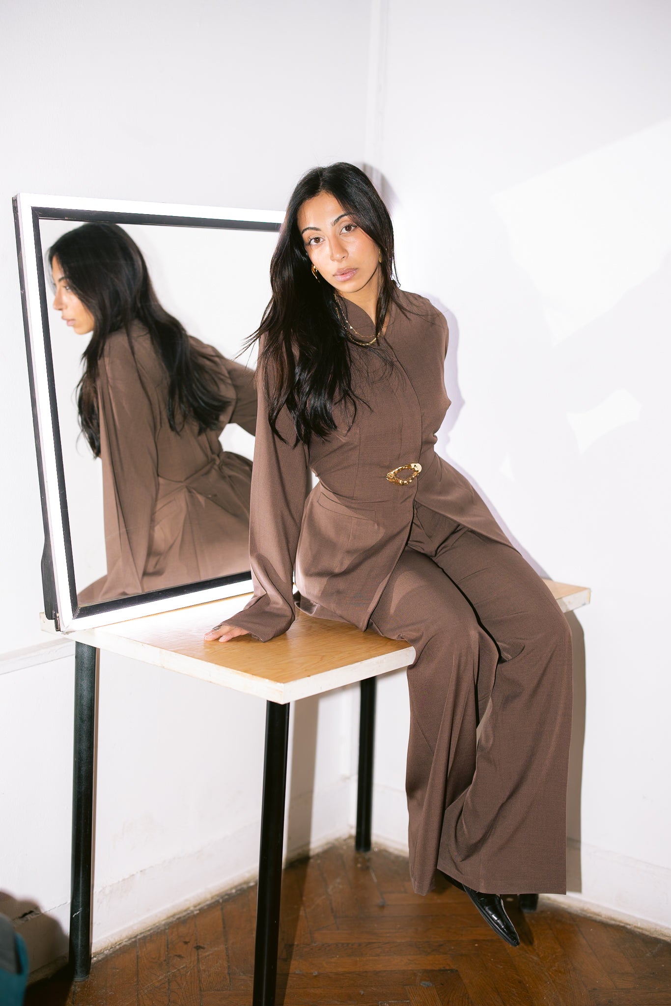 The Aura Set - Brown