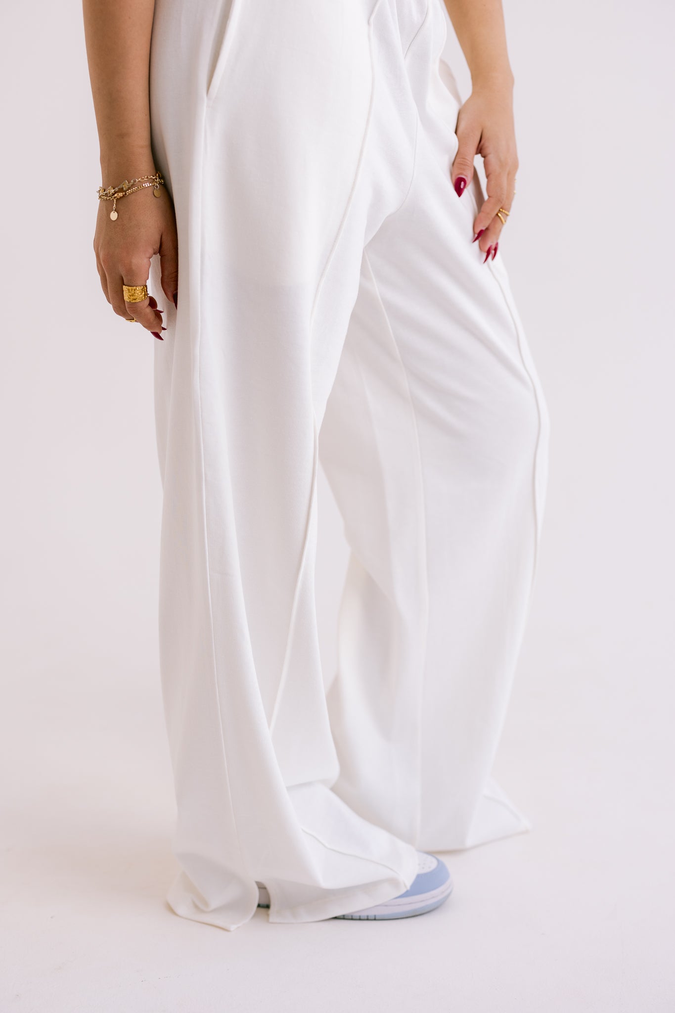 Wide-Leg Jogger Trousers - Offwhite