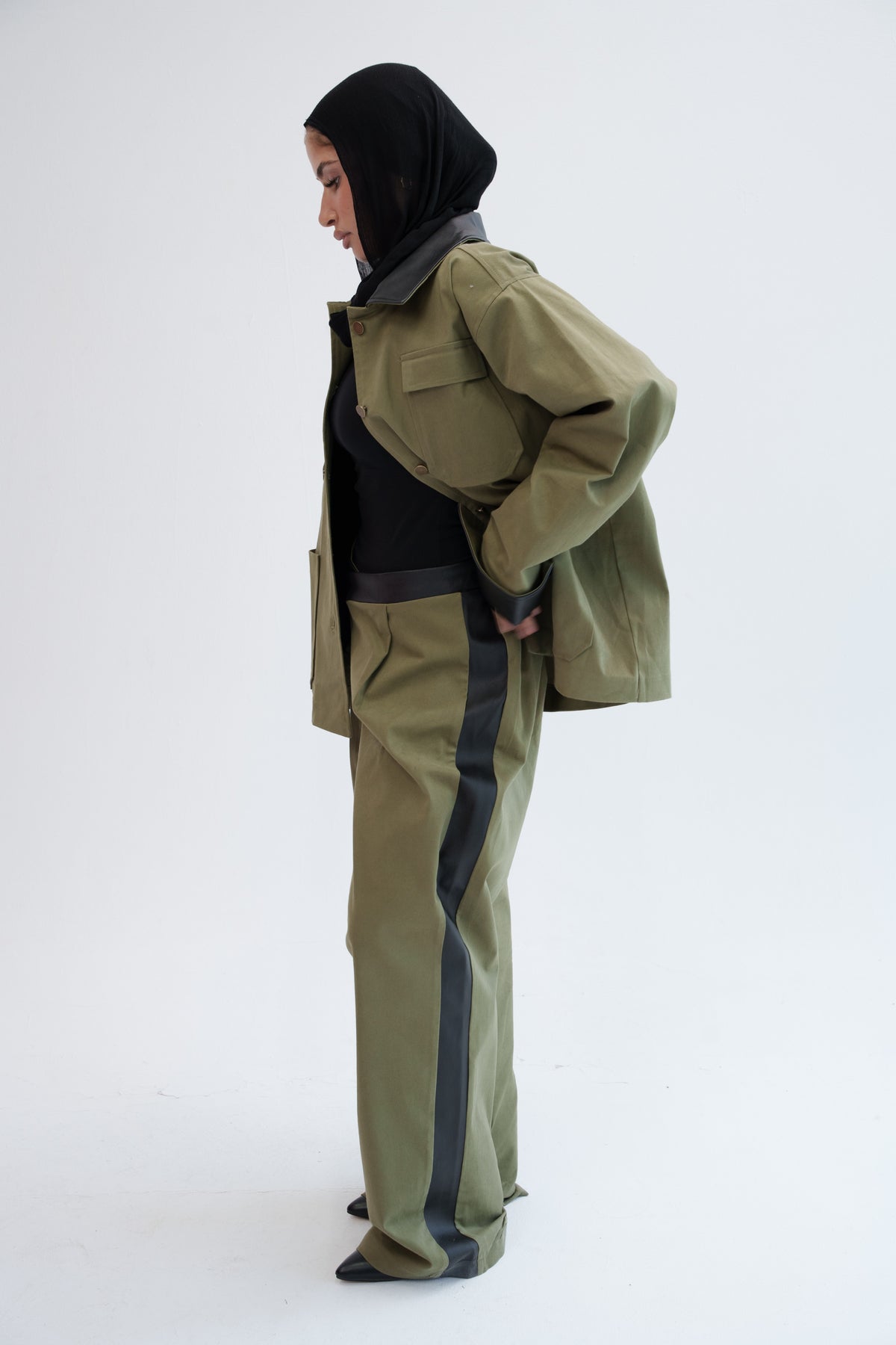 The Contrast Pants - Army