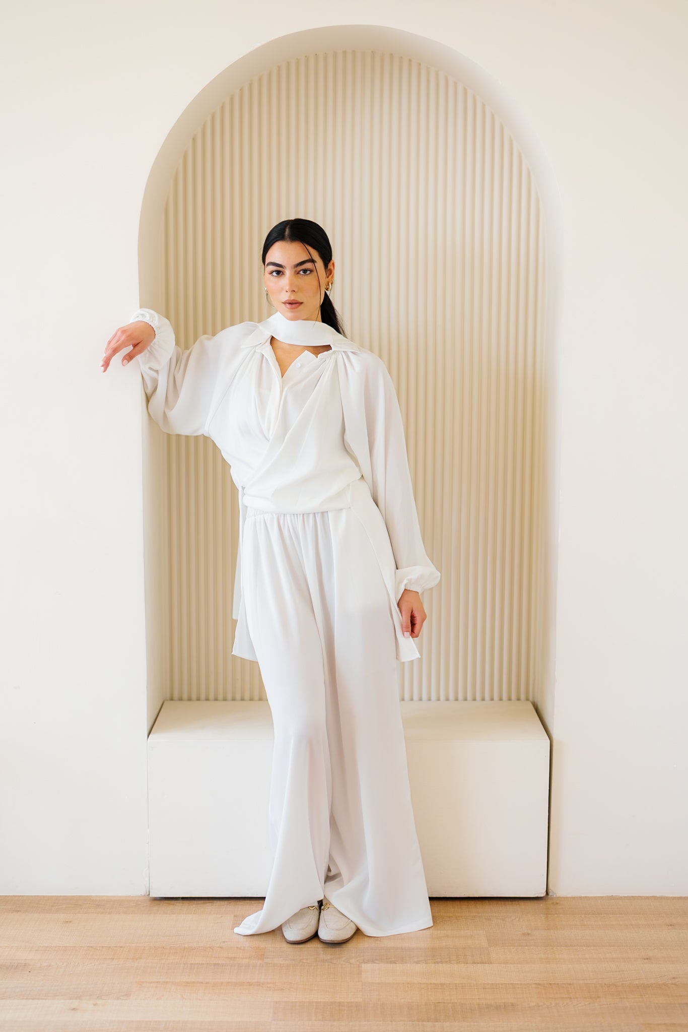 The Lune Set - White