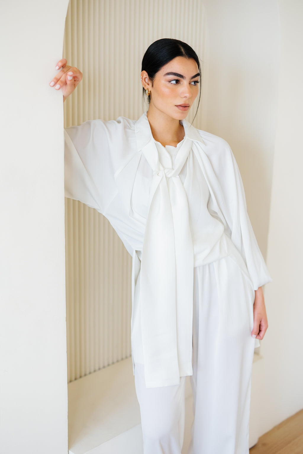 The Lune Set - White