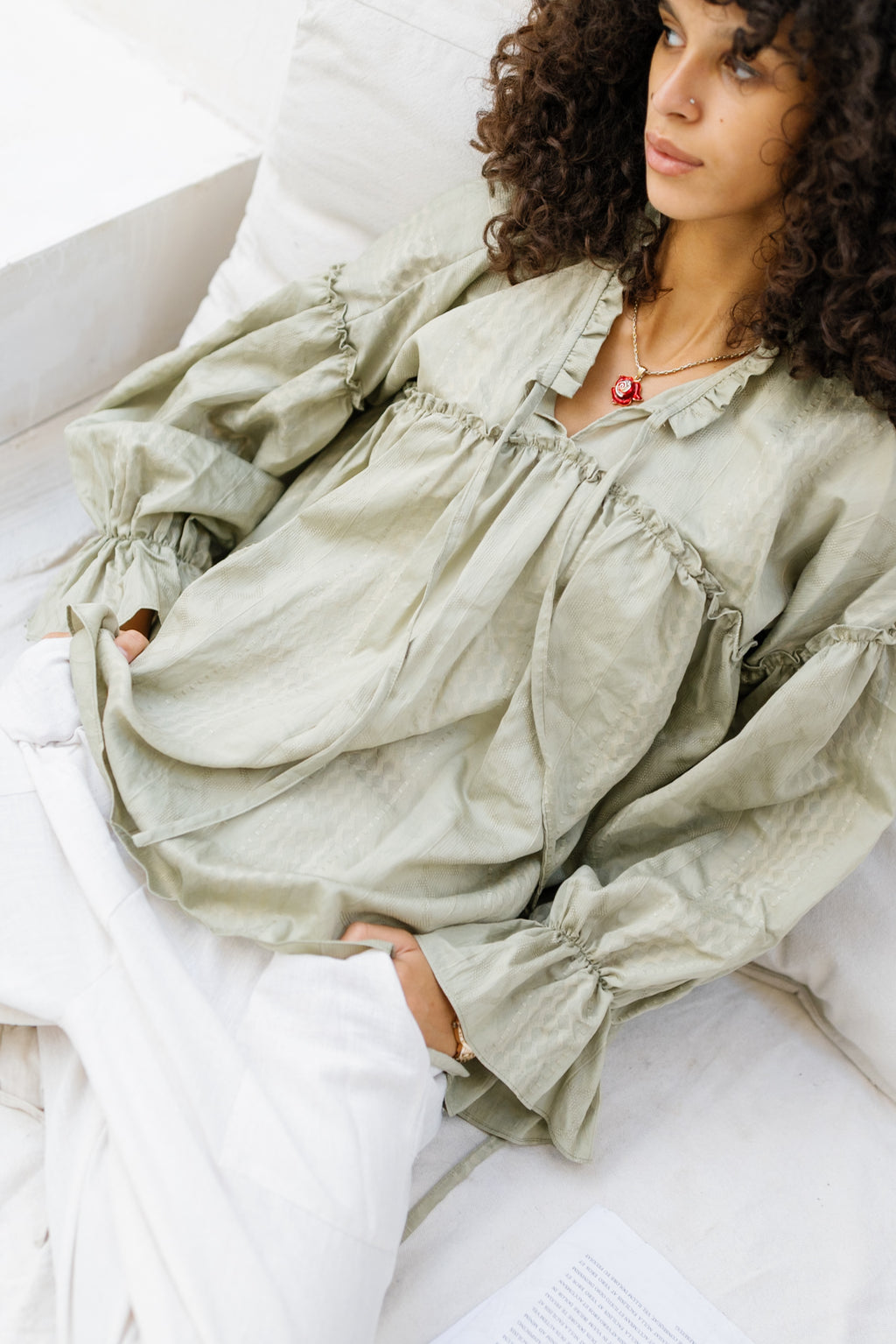 Sea Ruffle Blouse - Pistachio