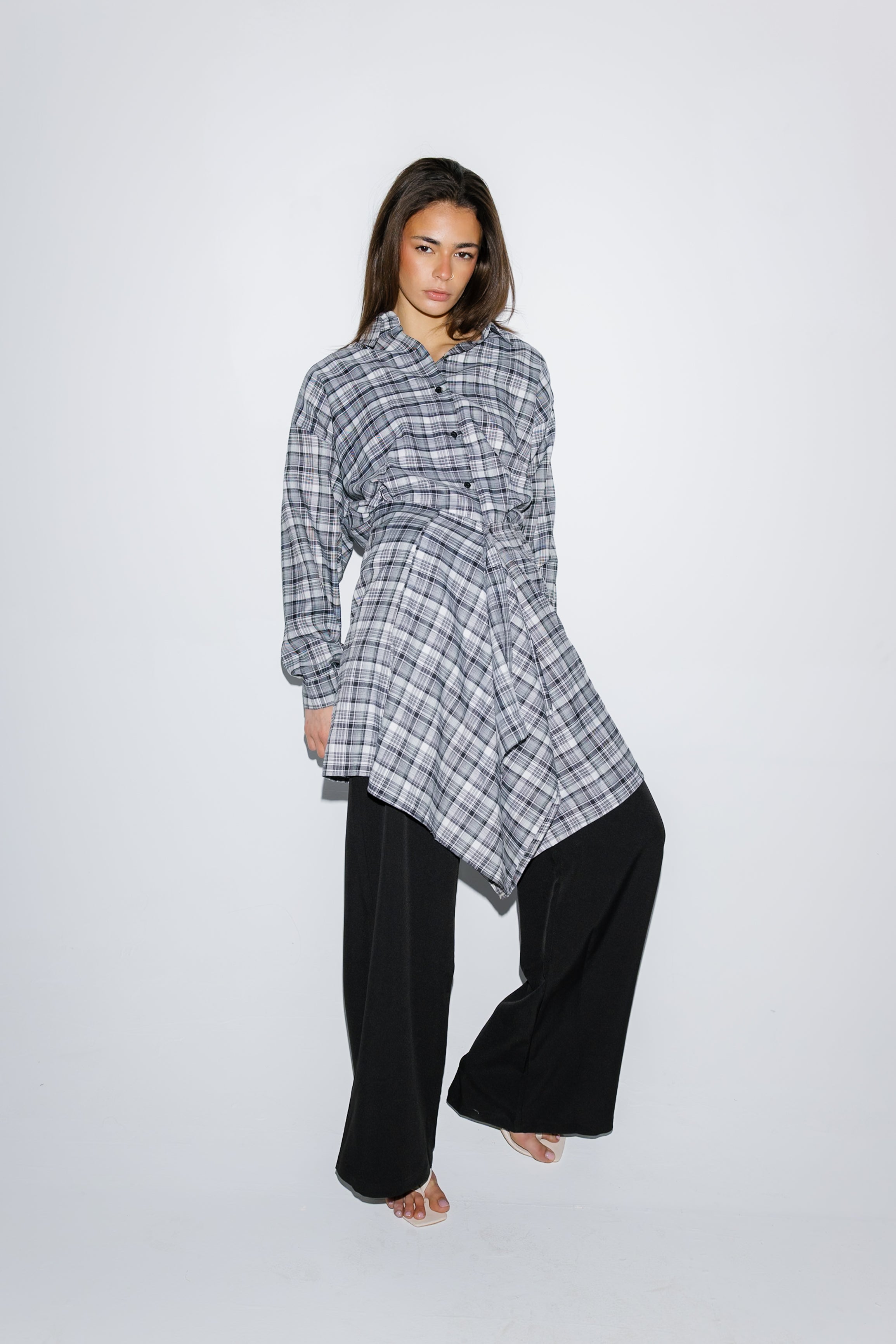 The Checkered Top - Black