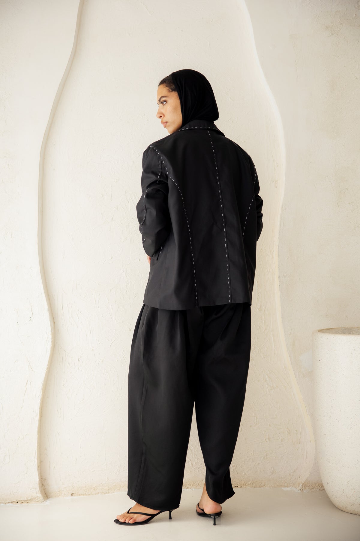 Stitch Blazer (pre-orders delivery in 7 days)