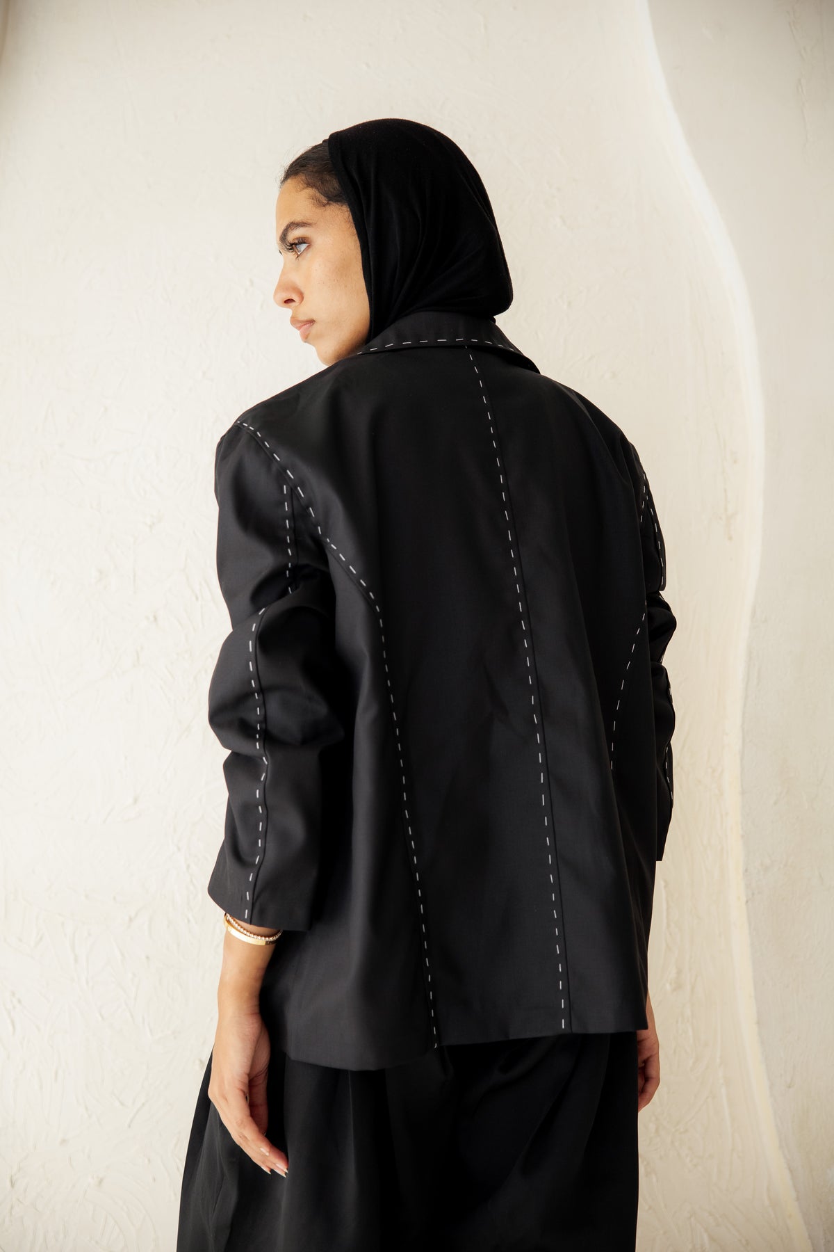 Stitch Blazer (pre-orders delivery in 7 days)