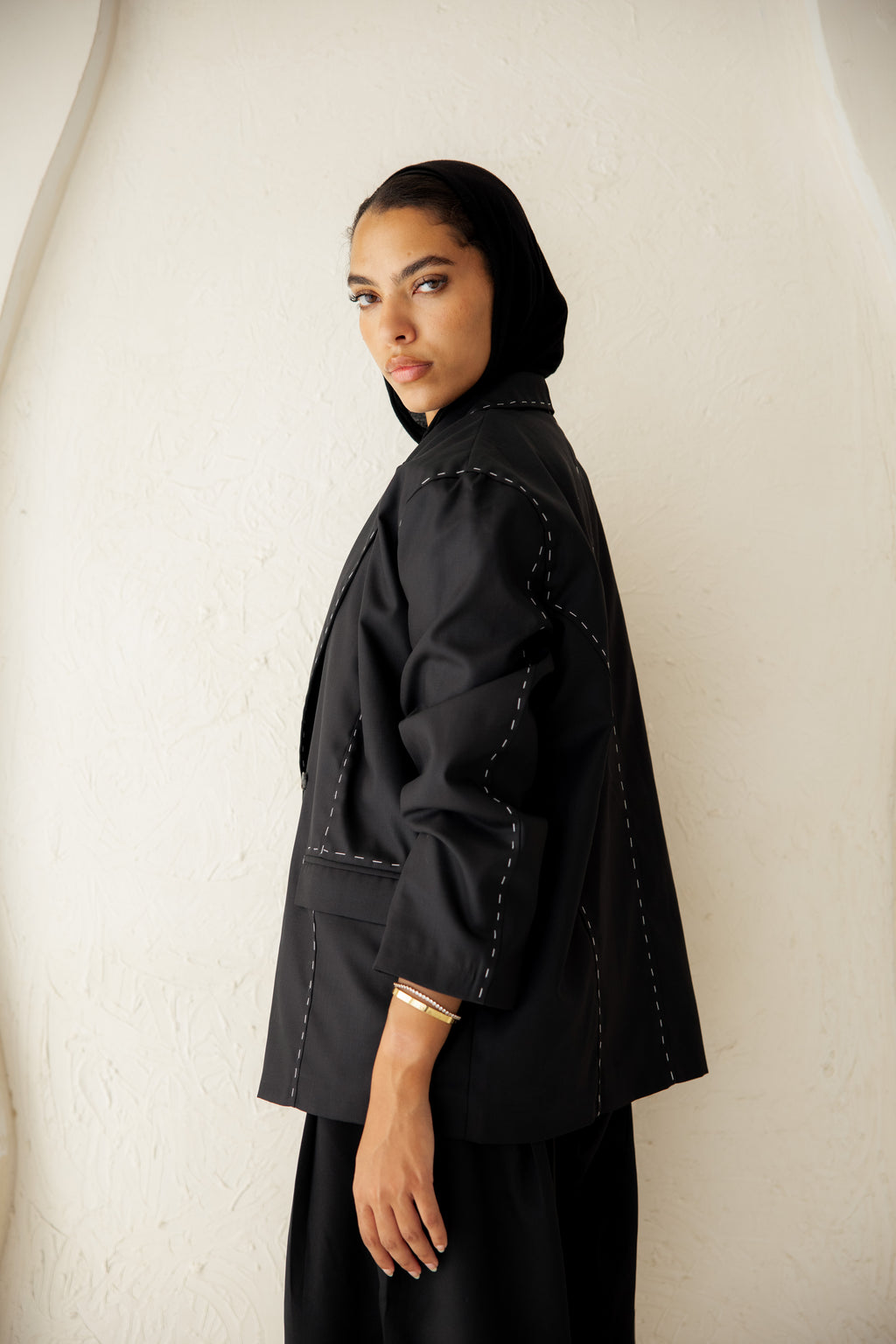 Stitch Blazer (pre-orders delivery in 7 days)