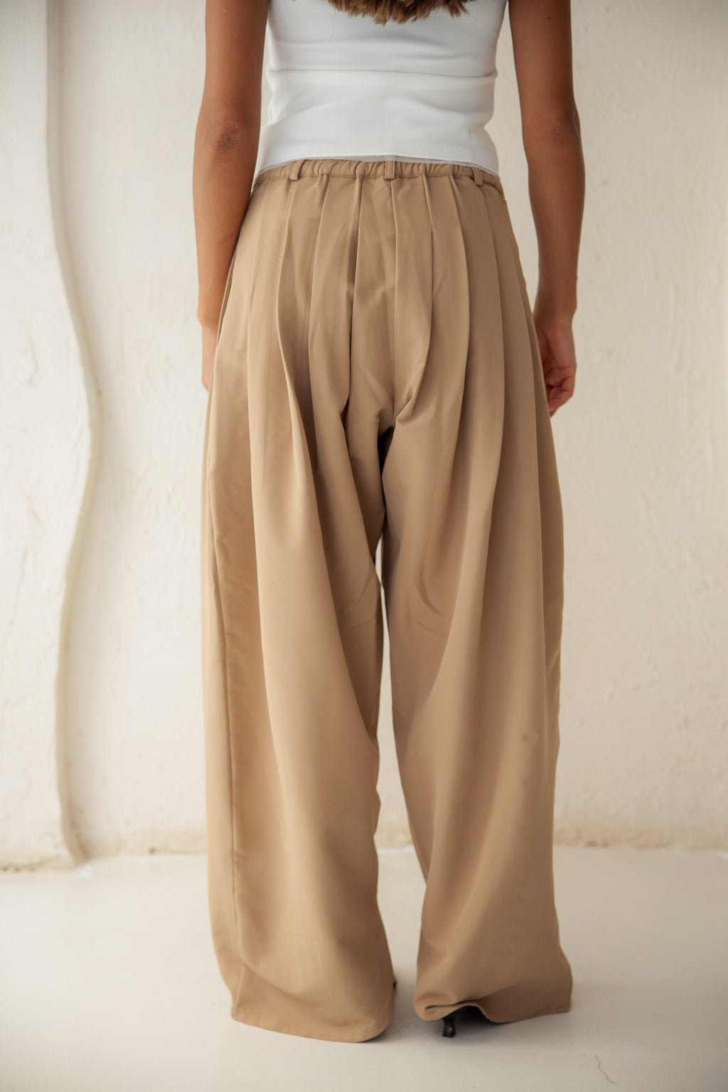 Arc Pants - Camel