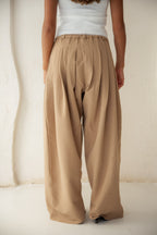 Arc Pants - Camel