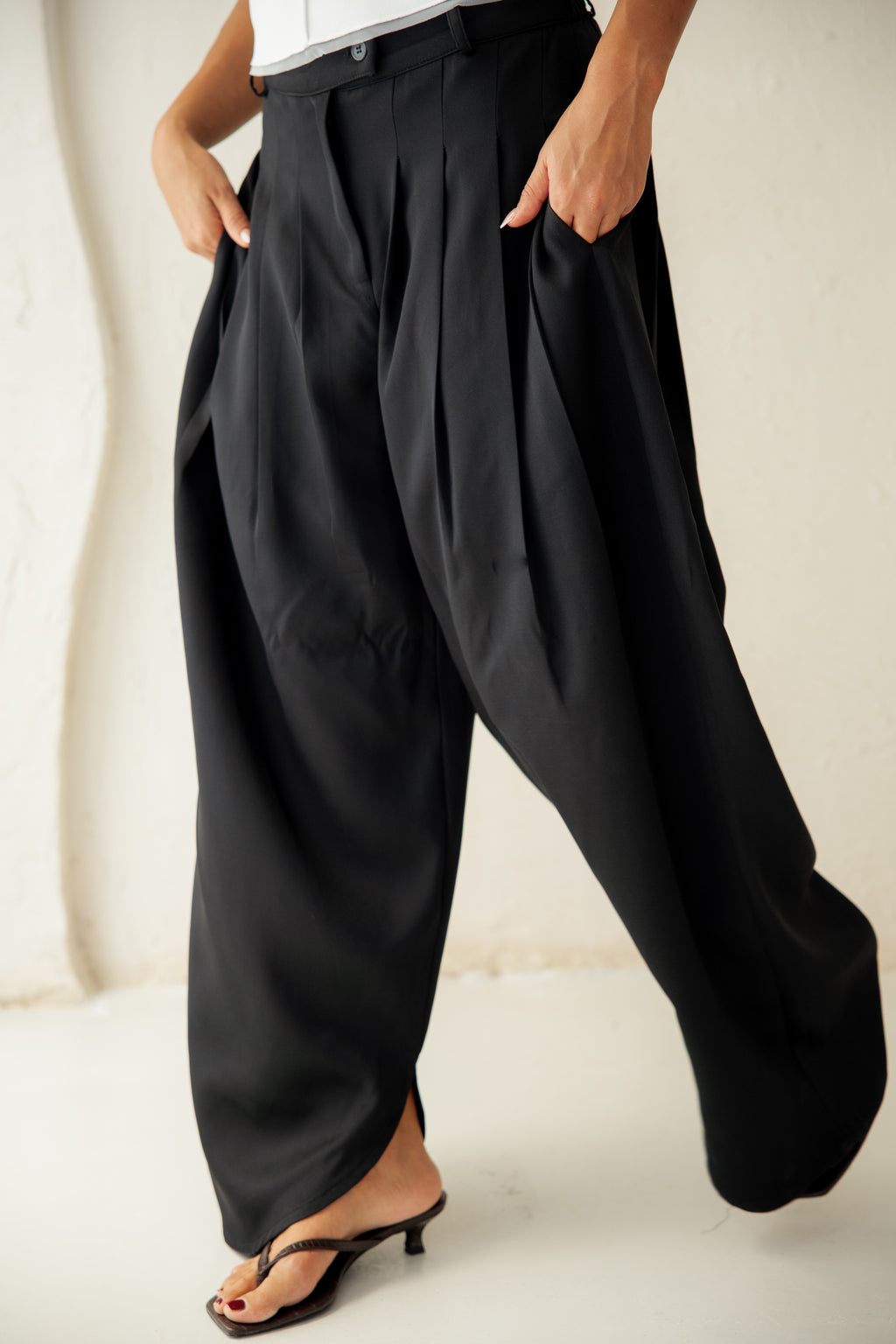 Arc Pants - Black