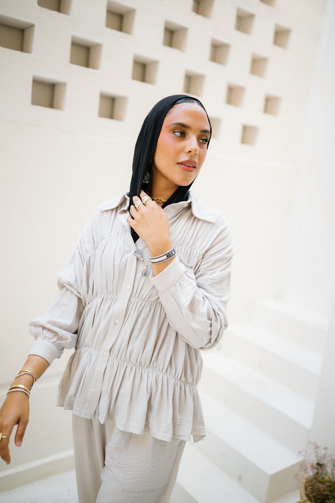 The Whisper Set - Icy Gray