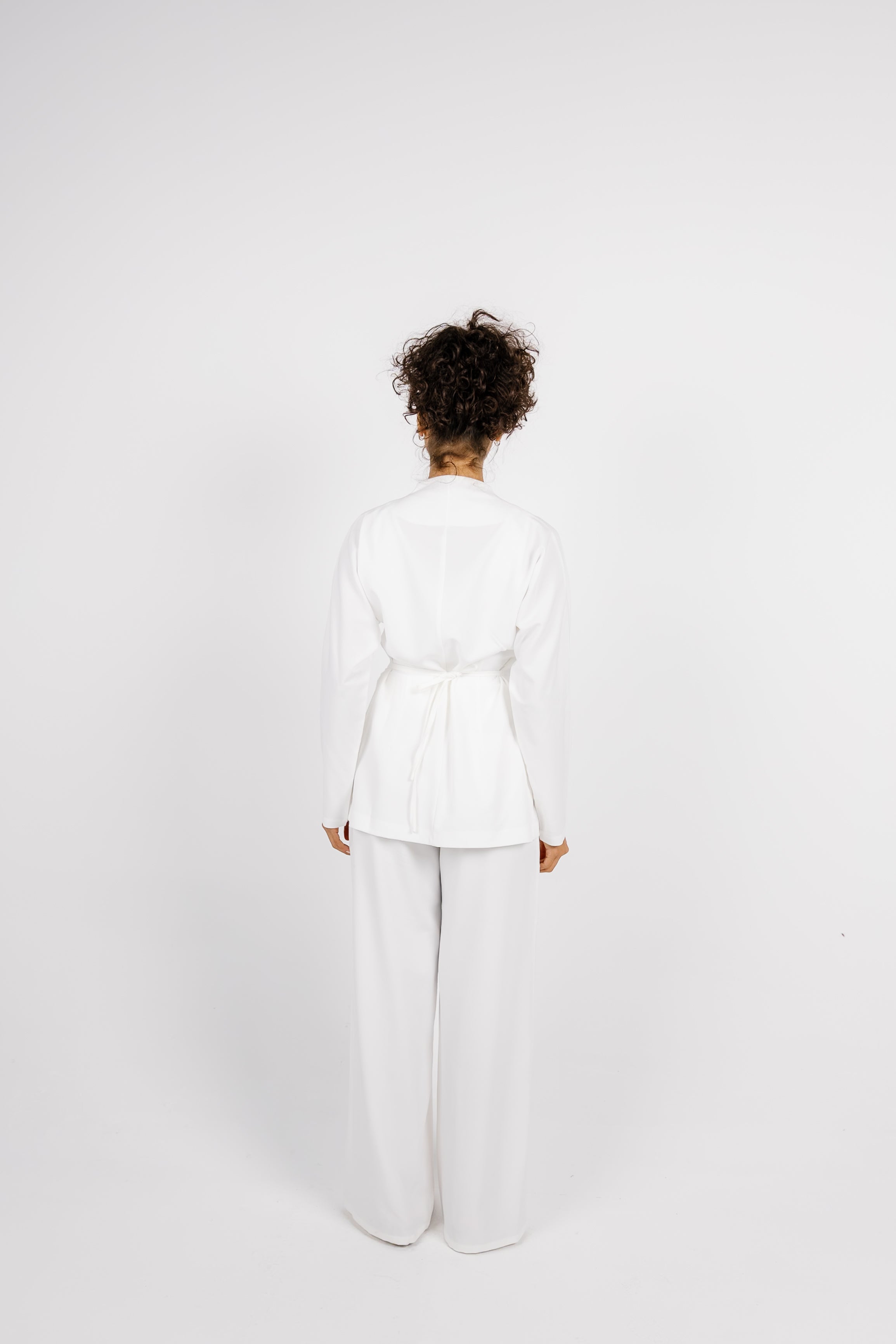 The Aura Set - White