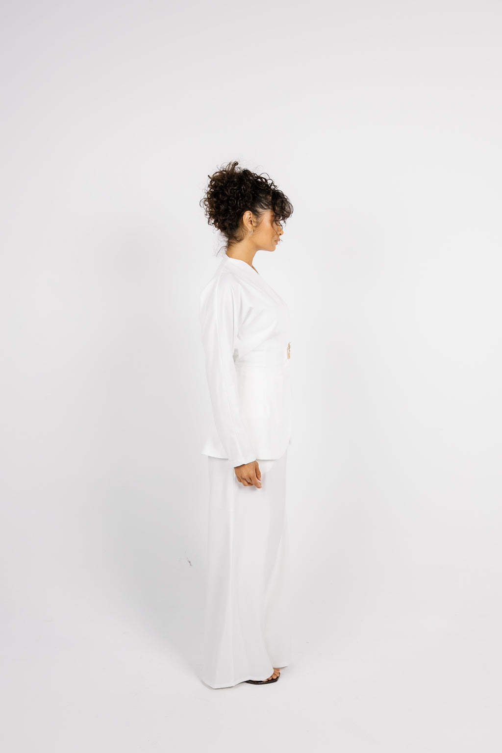 The Aura Set - White
