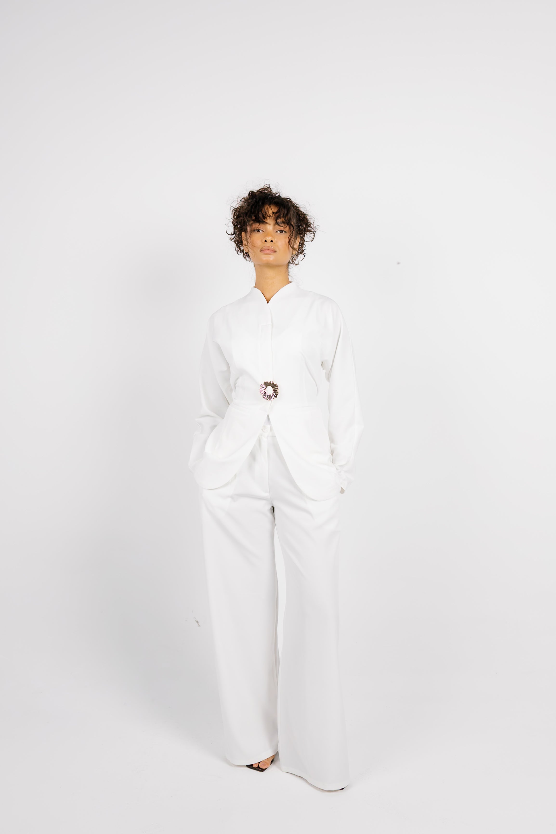 The Aura Set - White