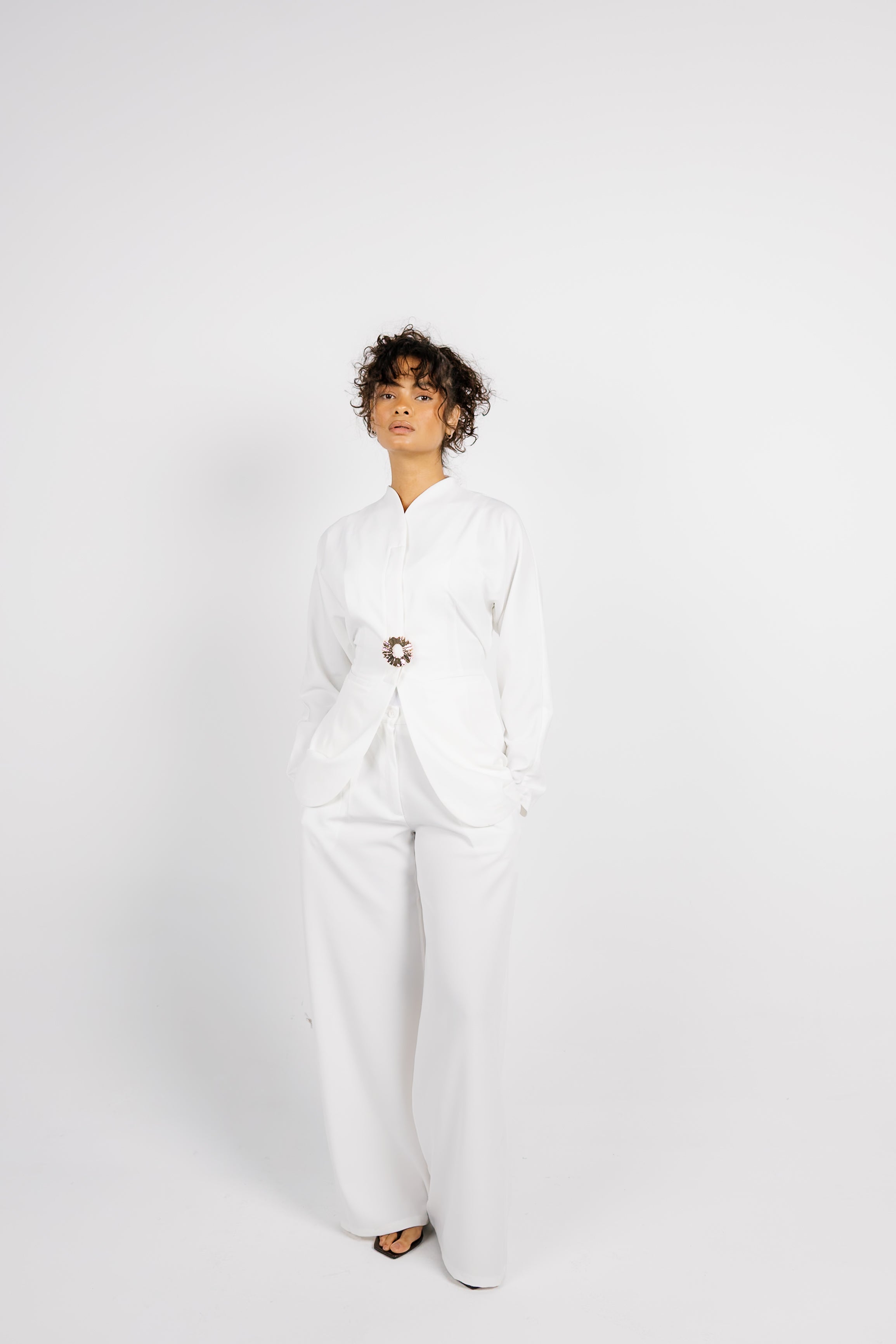 The Aura Set - White