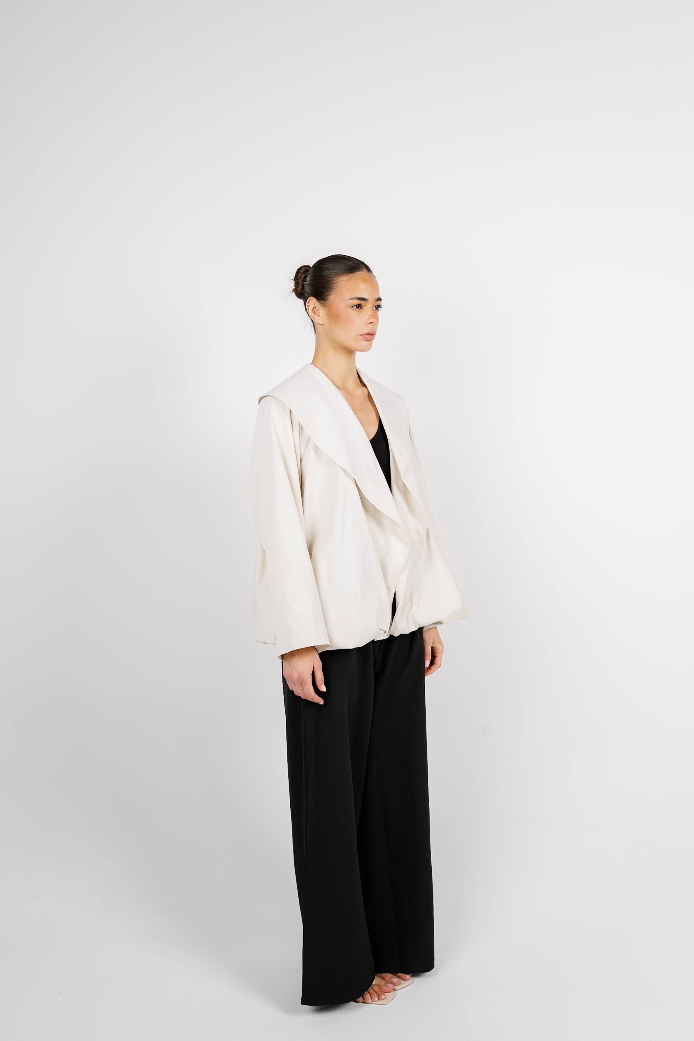 Offset Balloon Jacket - Cream