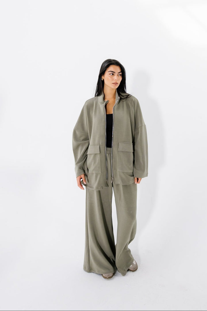 The Adjustable Lounge Set - Olive