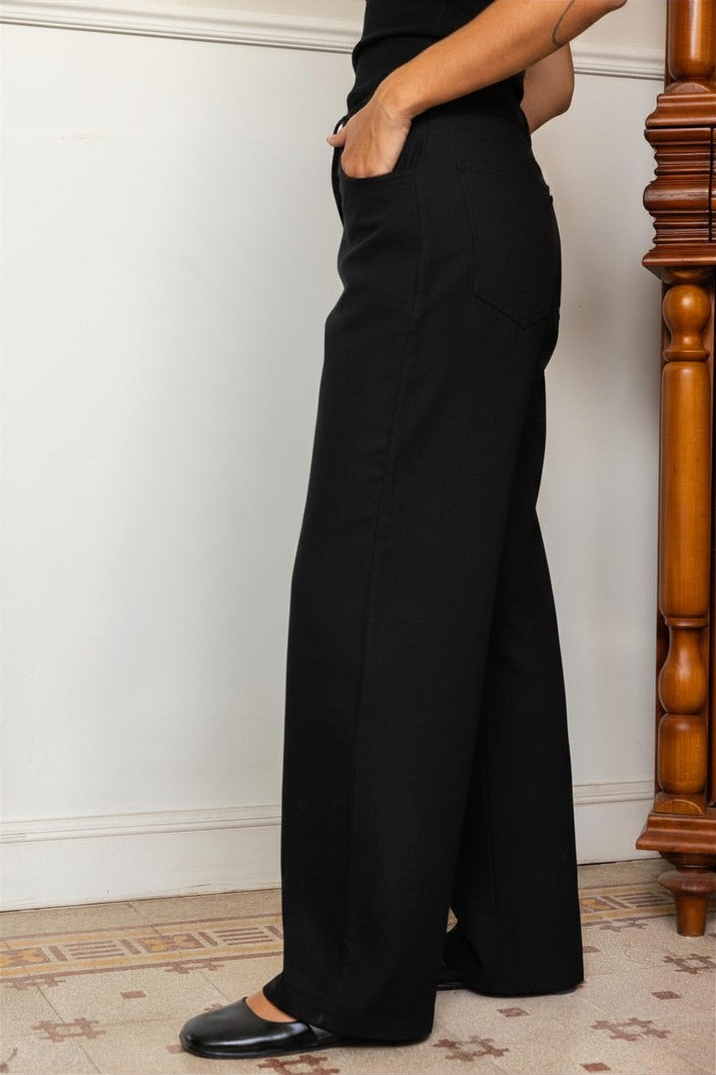 Écru Pants - Black